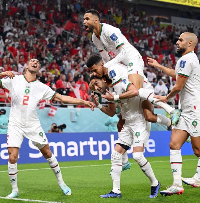 Mondial 2022 / Lu sur Twitter (spécial Maroc-Espagne) / Regragui : "Il faut dédramatiser ce match pour ne pas passer à côté"