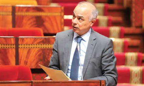 E-learning : Prés de 2000 établissements scolaires équipés de salles multimédia