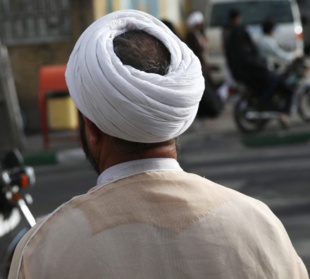 Iran : Un mollah iranien visite discrètement Israël