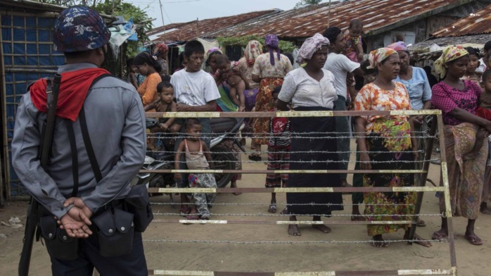 Bangladesh : HRW dénonce des abus policiers "généralisés" contre les Rohingyas