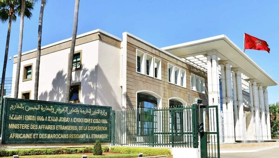 Le Maroc condamne les extrémistes suédois ayant brûlé le Saint Coran