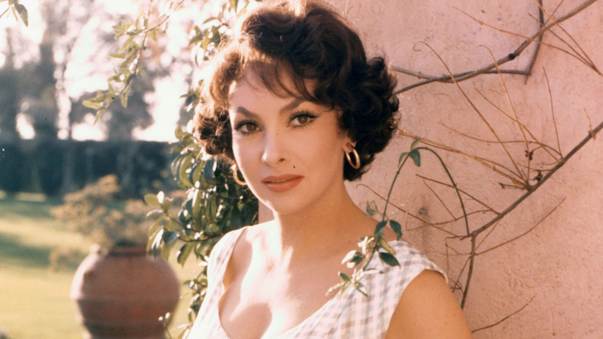 Gina Lollobrigida, label dame