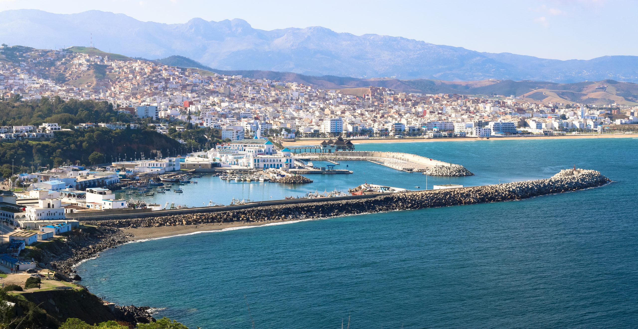 M'diq-Fnideq: Plus de 14 MDH pour l'accompagnement des personnes en situation de précarité en 2023-2024