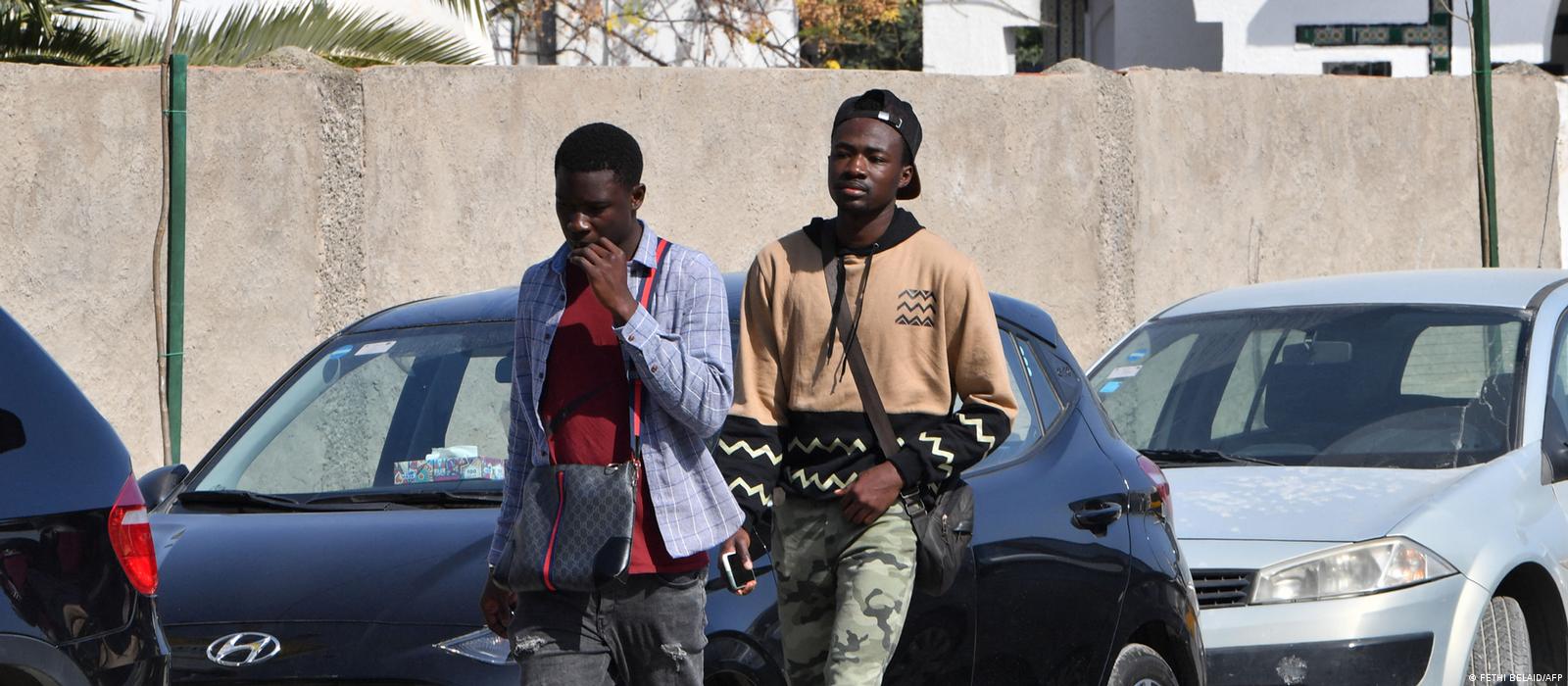 Tunisie : La peur des migrants subsahariens après la charge de Saied