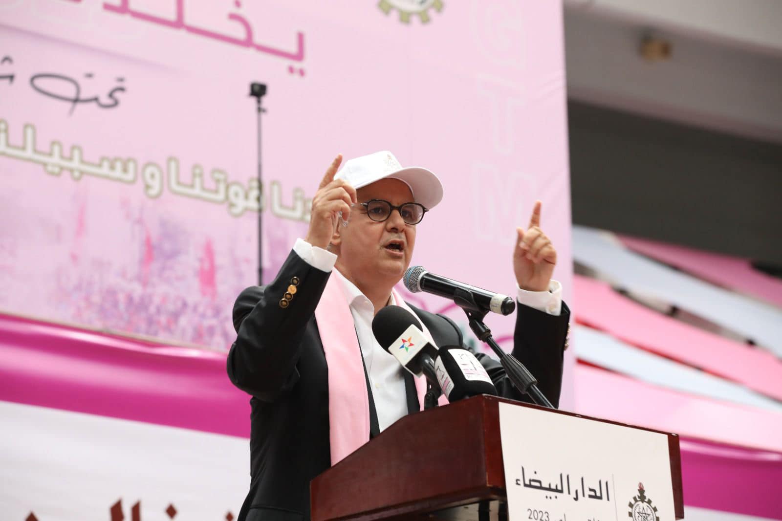 Fête du Travail: Poursuite des conquêtes sociales, en dépit de la crise [INTÉGRAL]