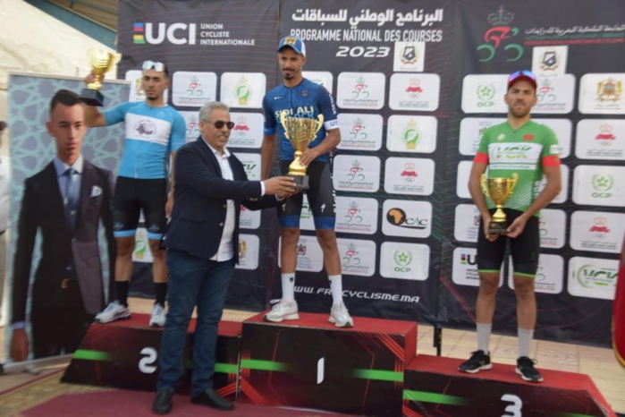 Cyclisme : Mohcine El Kouraji triomphe lors du Grand Prix National