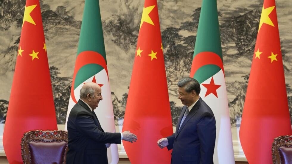 Ce que révèle le boycott de la visite de Tebboune en Chine par la presse algérienne
