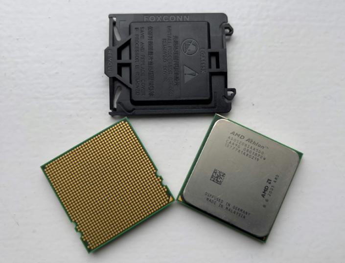 Guerre commerciale : La Chine restreint les exportations de métaux nécessaires aux semi-conducteurs