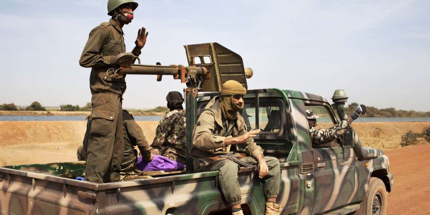 Mali : Deux camps militaires tombés aux mains de l’Azawad