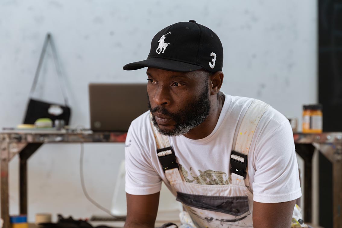 Interview avec Armand Boua : Immersion dans le monde du porte-parole des «enfants de la rue»