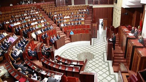 Amendements du PLF 2024: la Majorité s'appose à l'augmentation des droits de douanes sur les smartphones bon marché