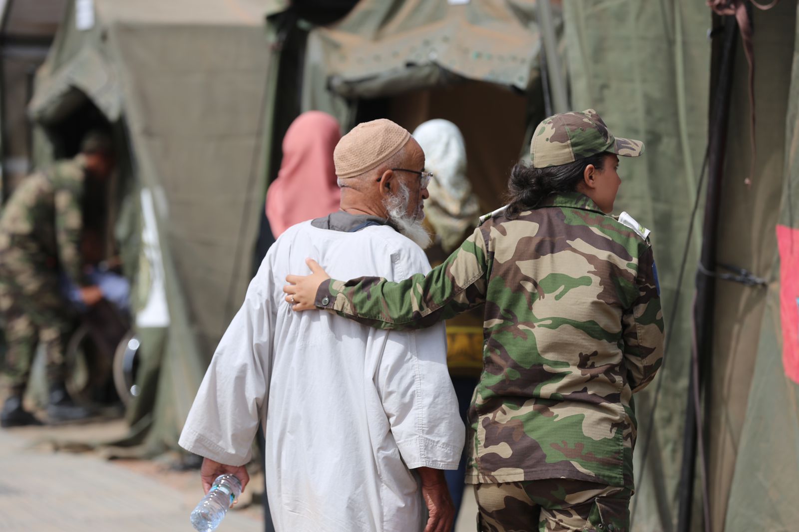 Les FAR débarquent sur les réseaux sociaux