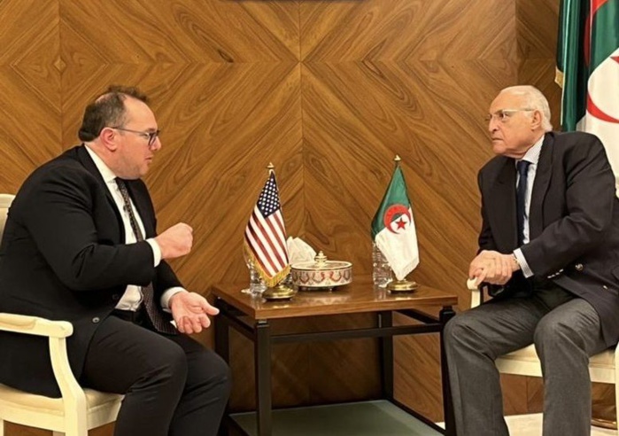 Algérie : Grossière manipulation des déclarations d’un haut responsable américain en visite à Alger