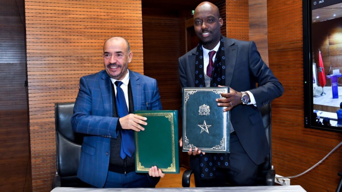 Formation académique: Un programme de soutien à la recherche scientifique en IA