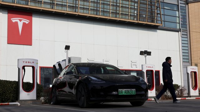 Tesla rappelle plus d'un million de voitures en Chine en raison d’un défaut du pilote automatique