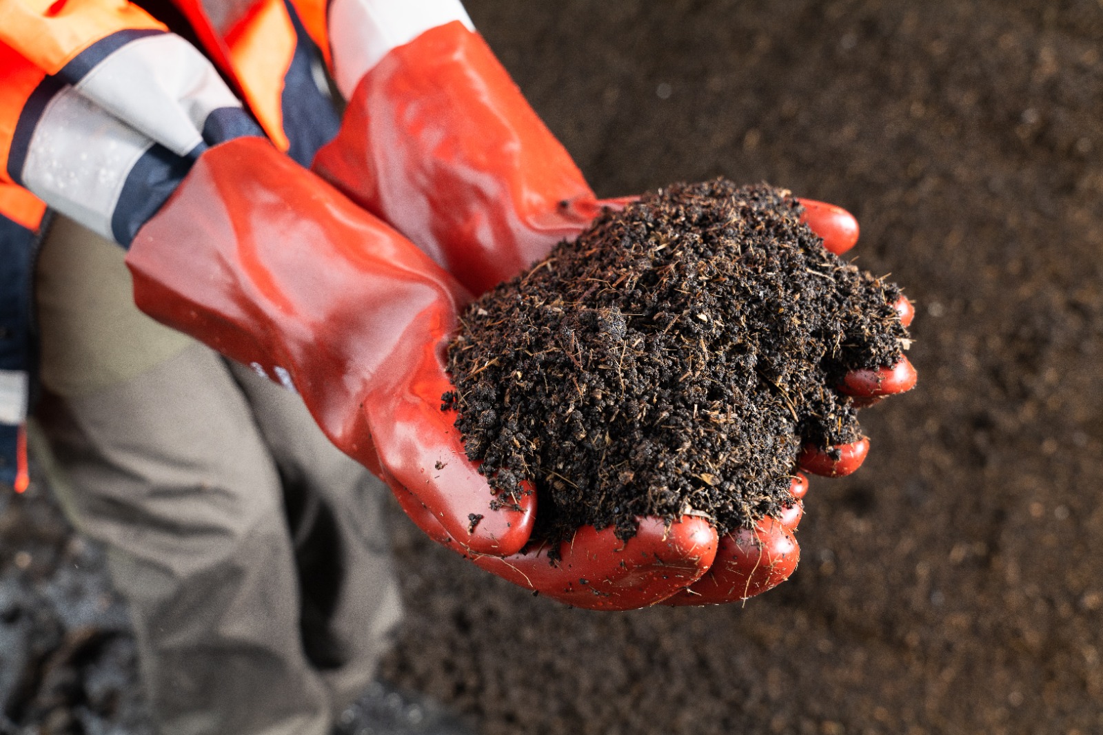 Le Groupe AZURA et SUEZ scellent un contrat pour valoriser ses déchets organiques au sud du Maroc