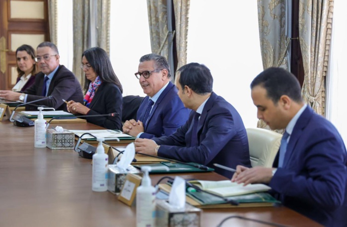 Dialogue social : Akhannouch face à une équation complexe [INTÉGRAL]