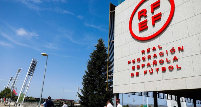 Foot: Le gouvernement espagnol annonce la mise sous tutelle de la Fédération de football