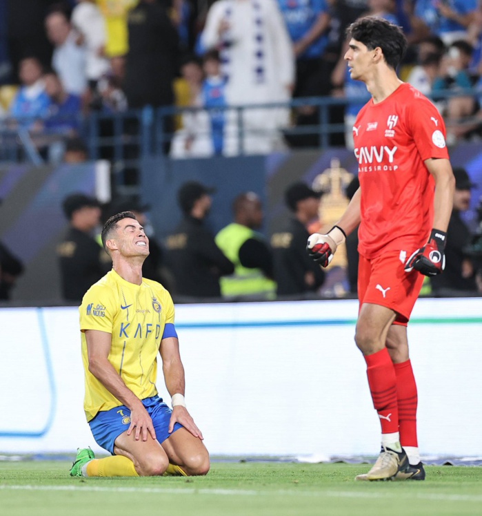 Championnat saoudien / Le derby An.Nasr-Al Hilal: La vidéo de la grosse prestation de Bounou, impérial, devant Ronaldo et compagnie !