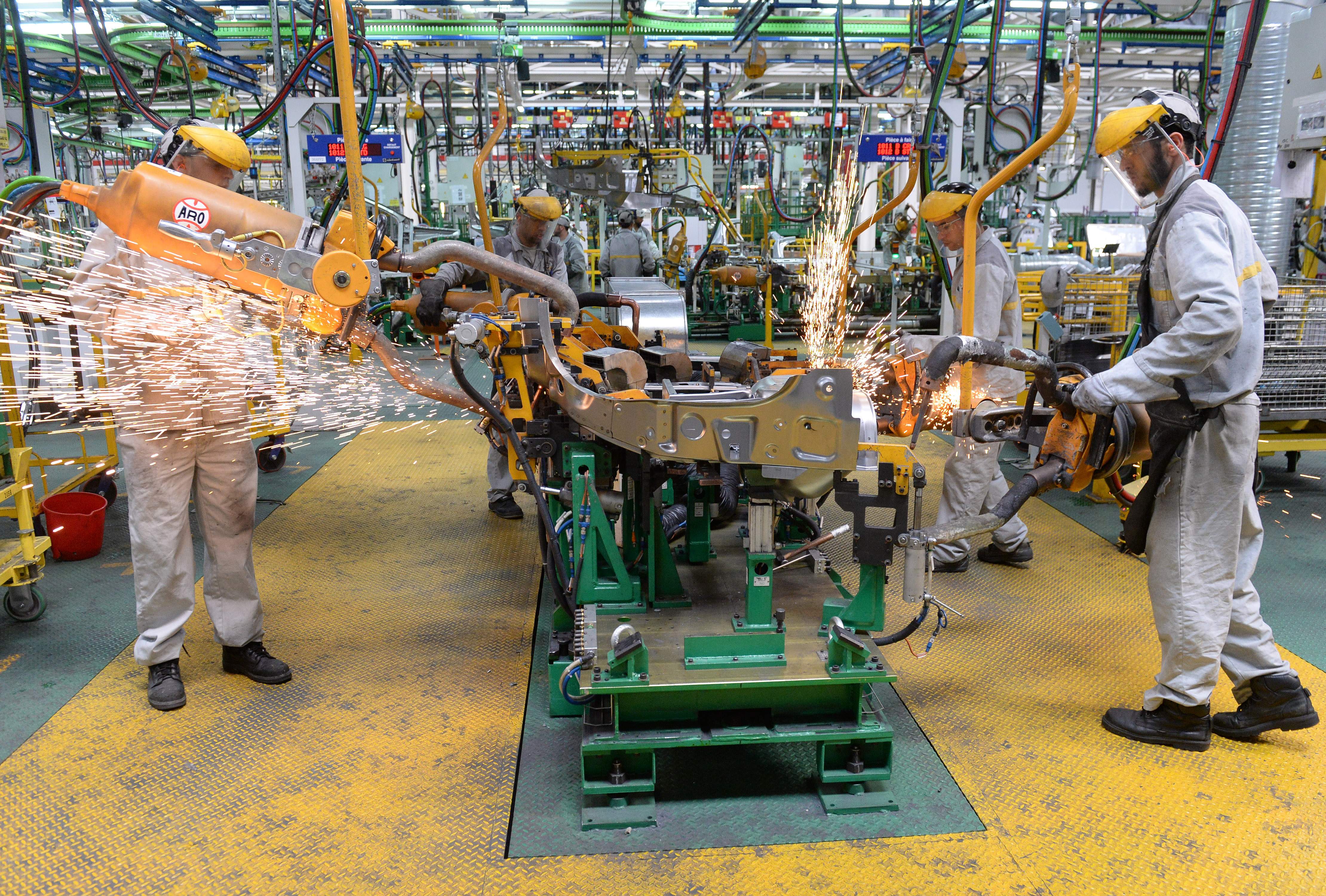 HCP : Légère hausse des prix à la production industrielle en octobre