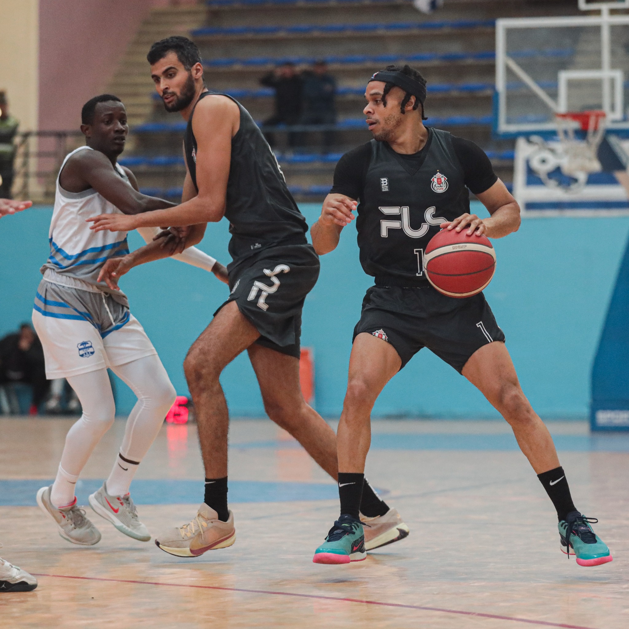 Basket. DEX (h) : Programme de la J12