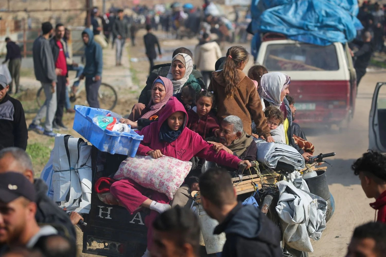 Déplacés à Gaza: une marée humaine en route vers le nord du territoire palestinien