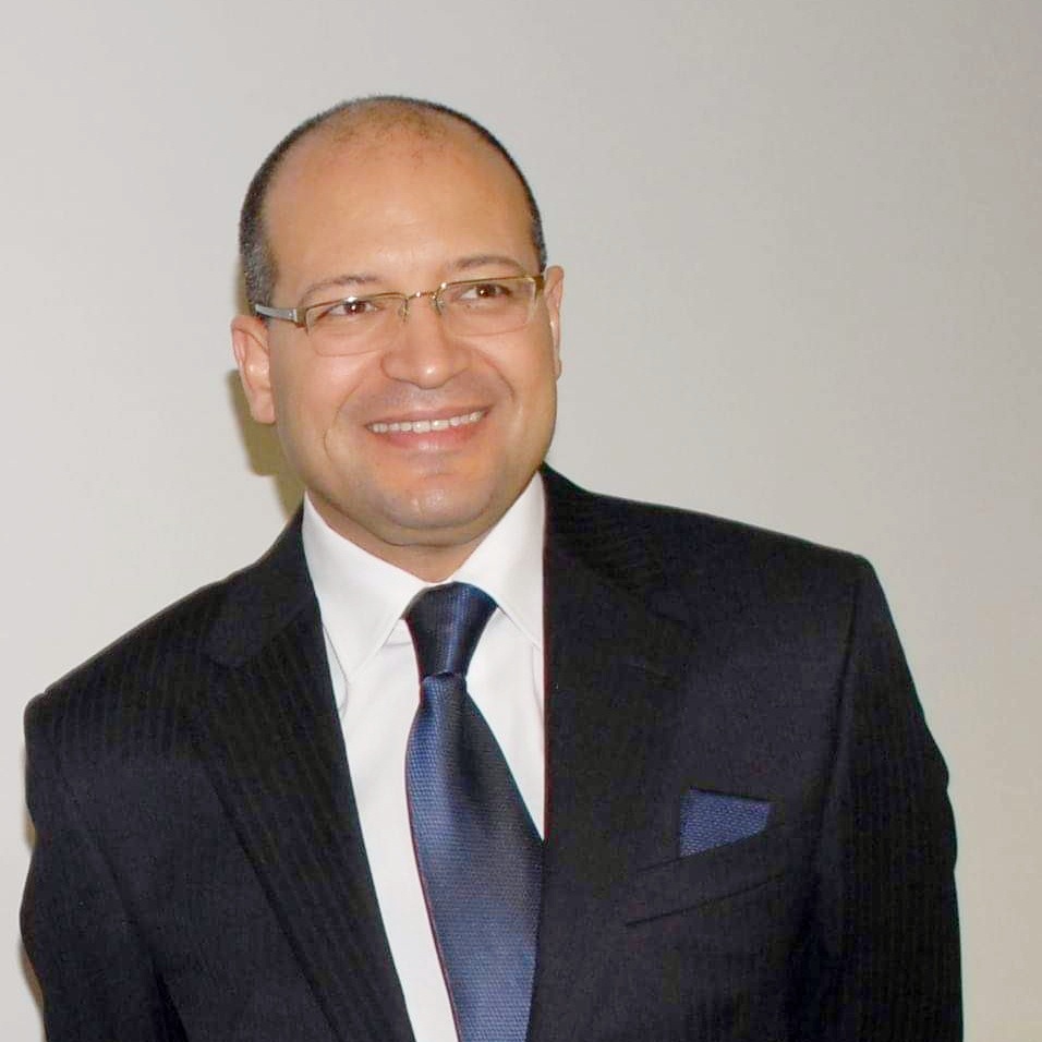 L’Intelligence Artificielle et la Manipulation de l’Opinion Publique : Une Réflexion Sociologique sur la Montée du Populisme et la Défiance envers les Institutions