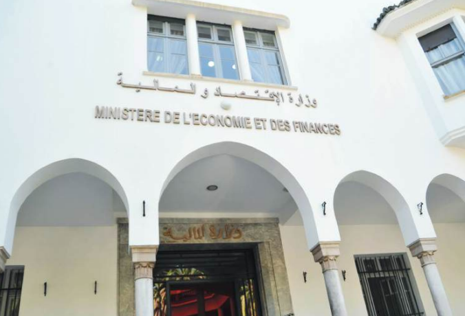 Dette extérieure : Enjeux de la prochaine sortie à l’international