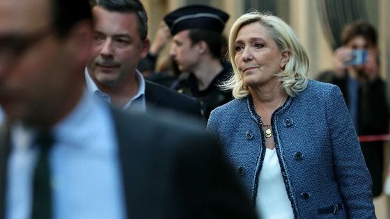 France : Macron et Bayrou soutiennent la justice après la condamnation controversée de Marine Le Pen