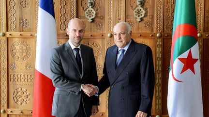 France-Algérie : Barrot prône le "dialogue" après la "fermeté"