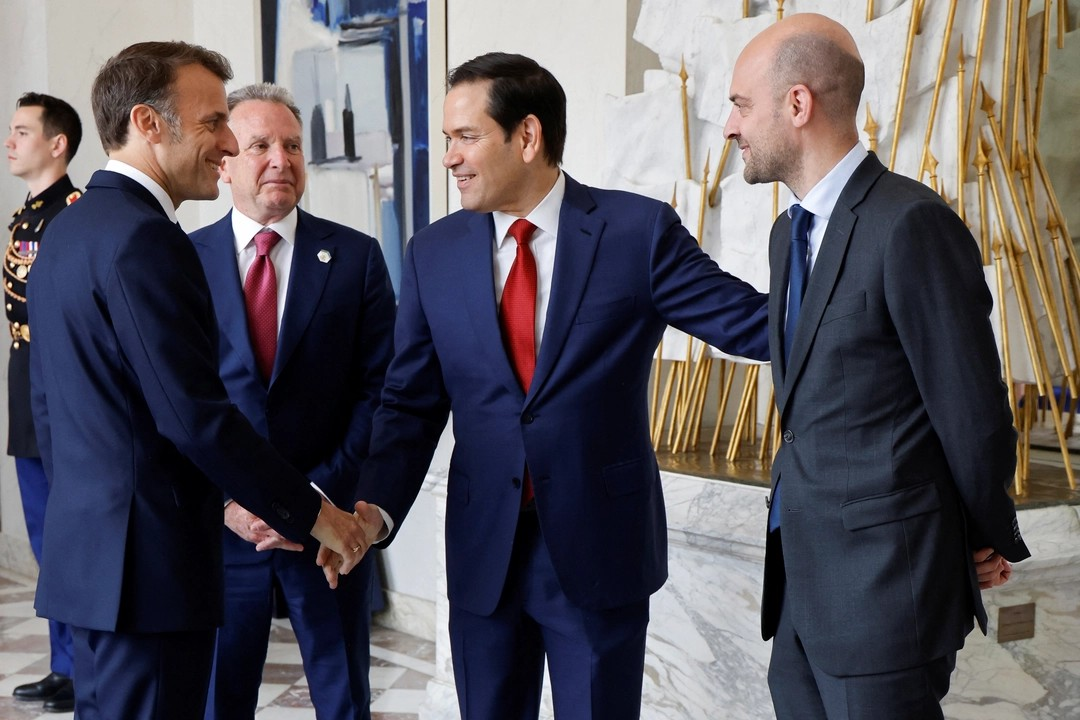 Ukraine: Rubio et Witkoff à Paris, Zelensky demande de mettre la "pression" sur Moscou
