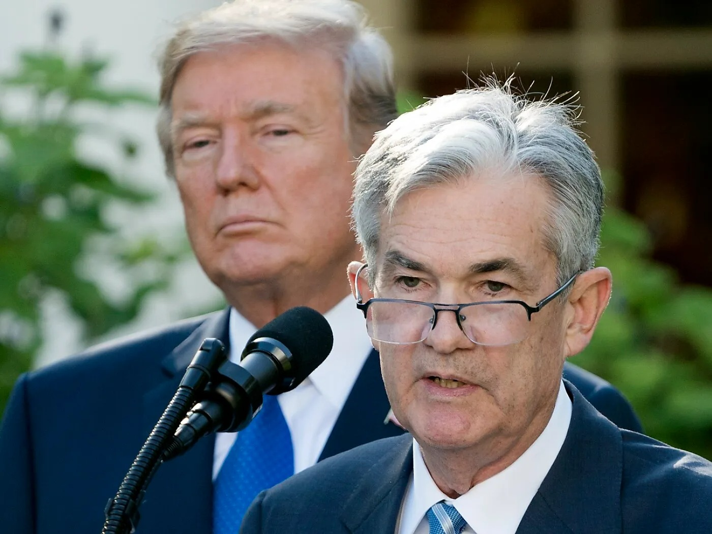 ​Le gouvernement de Trump examine la possibilité de renvoyer le président de la Fed