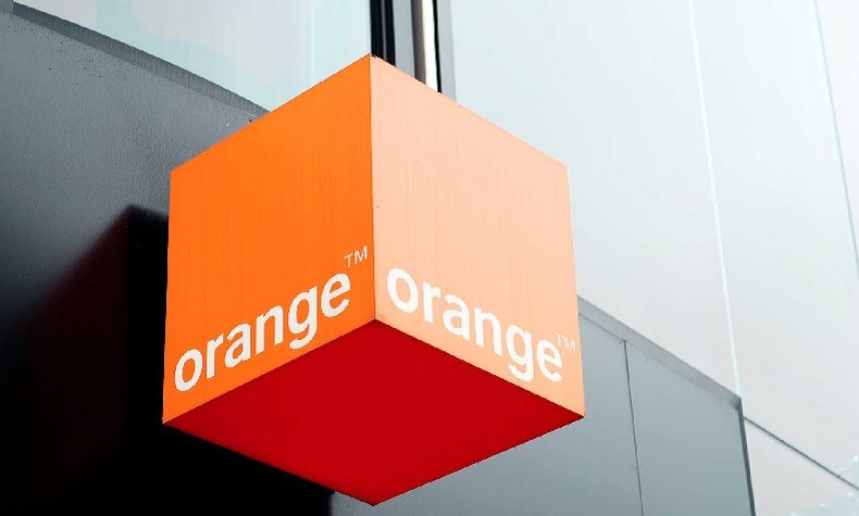 Fibre optique: Orange renforce ses offres et ouvre son réseau à la concurrence