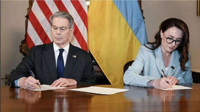 L'Ukraine et les États-Unis signent l'accord tant attendu sur les minéraux