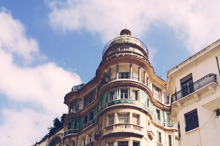 Rétro-Verso : « Art déco » ou l’esthétique avant-gardiste de Casablanca