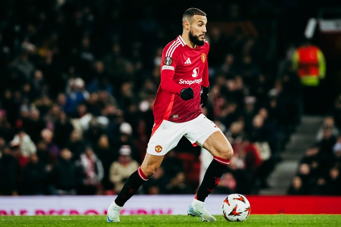 Europa League : Mazraoui en finale !