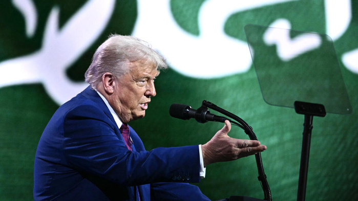 Trump annonce la levée des sanctions contre la Syrie