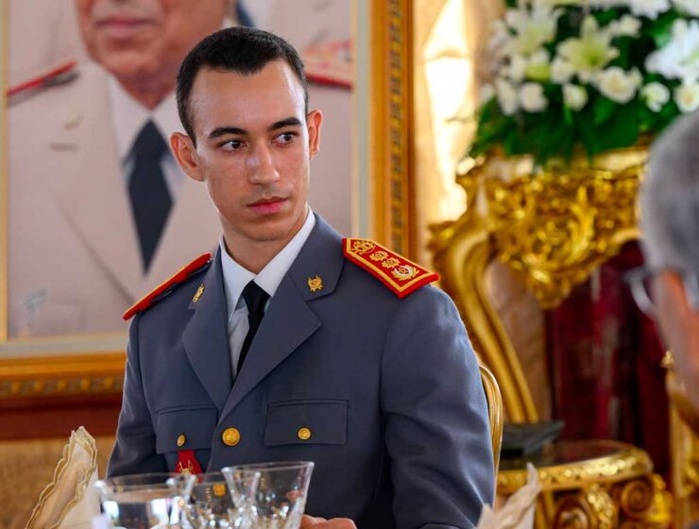 SAR le Prince Héritier Moulay El Hassan préside à Kénitra la cérémonie de sortie de la 59e promotion du Cours État-Major