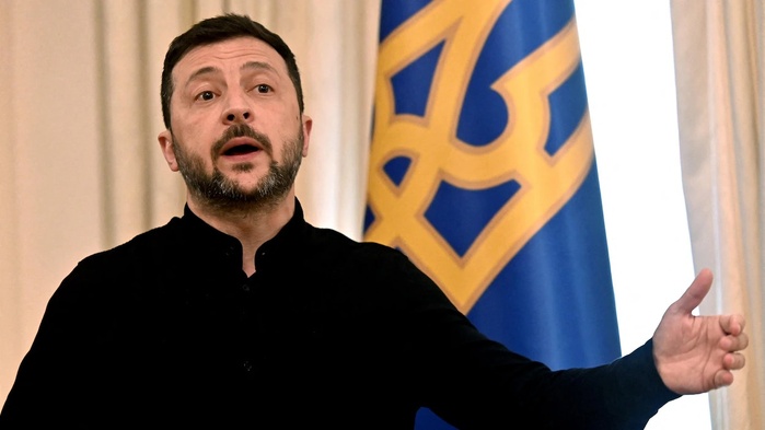 Aide militaire : Zelensky met en garde contre le relâchement occidental