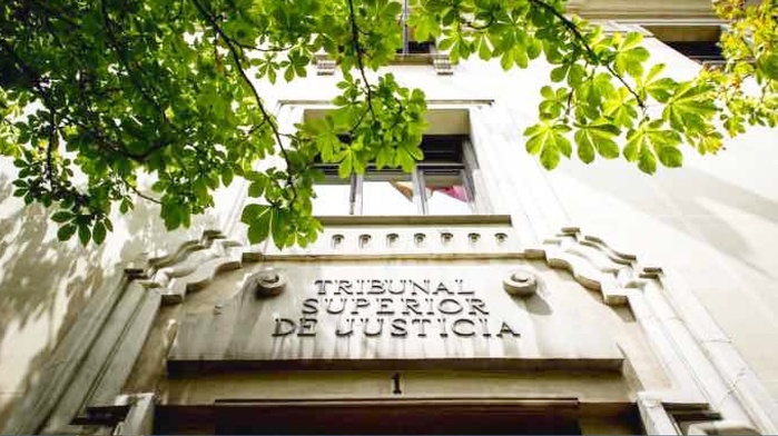 Sebta : Un policier espagnol condamné pour abus sexuels contre des jeunes migrants