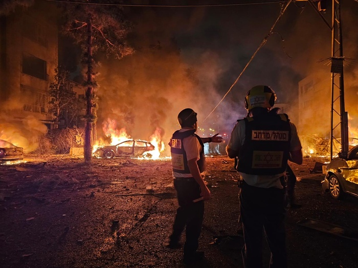 ​Israël-Iran : Les échanges de frappes se poursuivent