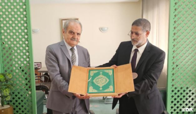 Signature à Rabat d’un accord pour l’impression de 3.000 exemplaires du Saint Coran en braille
