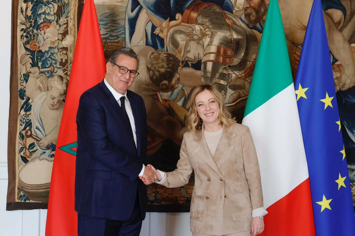 Sahara : La cavalcade solitaire de Giorgia Meloni en Europe