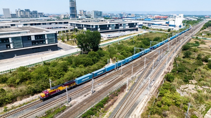 Chine-Maroc : Pékin inaugure une route ferrée via l’Europe à destination de Tanger