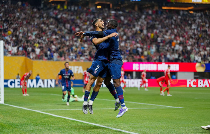 Mondial des Clubs : Hakimi décisif, le PSG écarte le Bayern et rejoint les demi-finales