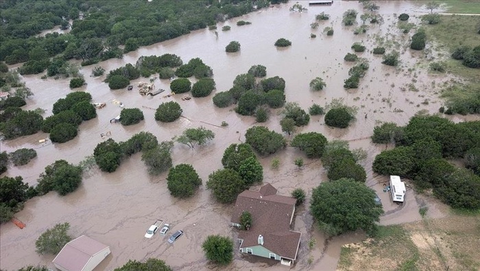 Le bilan des victimes des inondations au Texas atteint 67 morts