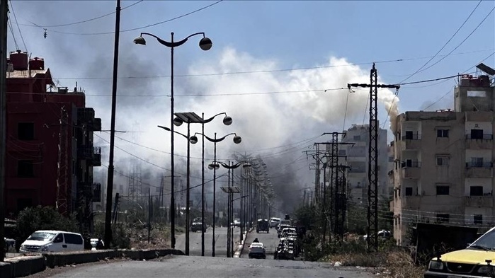 Syrie : Israël bombarde les forces gouvernementales