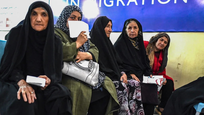 Royaume-Uni : Des milliers d’Afghans évacués par Londres