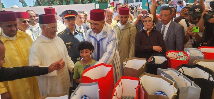 ​Remise d'un Dons Royaux aux Chorfas Amghariyines  à l’occasion du Moussem Moulay Abdallah Amghar 2025