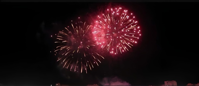 ​Sous les feux d'artifice: Clôture triomphale du Moussem Moulay Abdallah Amghar